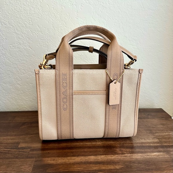 NEW Coach Smith Tote Bag 24 - Picture 8 of 12